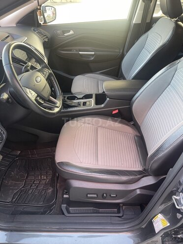 Ford Escape 2018, 100,000 km - 1.5 l - Bakı