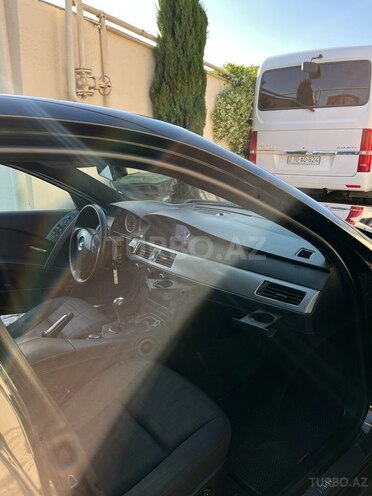 BMW 525 2005, 380,000 km - 2.5 l - Bakı