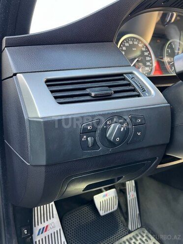 BMW 525 2005, 380,000 km - 2.5 l - Bakı