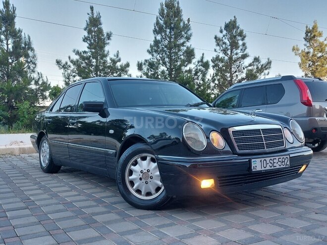 Mercedes E 240 1999, 405,000 km - 2.4 л - Şirvan