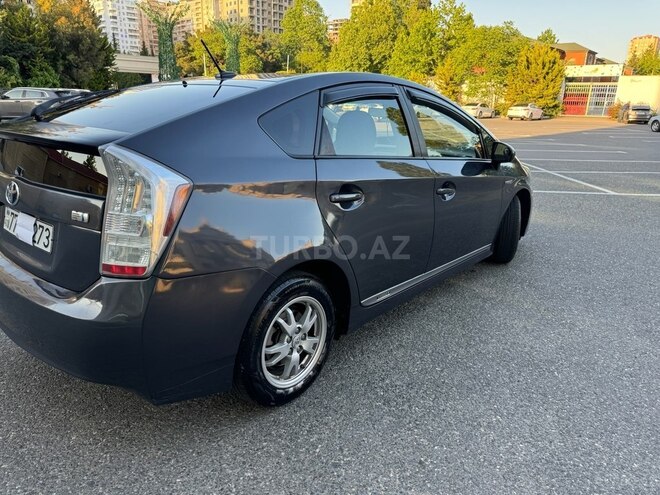 Toyota Prius 2011, 323,000 km - 1.8 l - Bakı