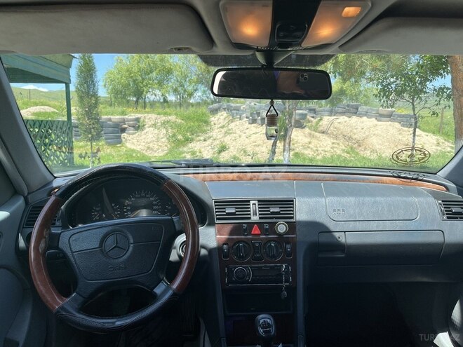 Mercedes C 180 1998, 299,500 km - 1.8 l - Tovuz