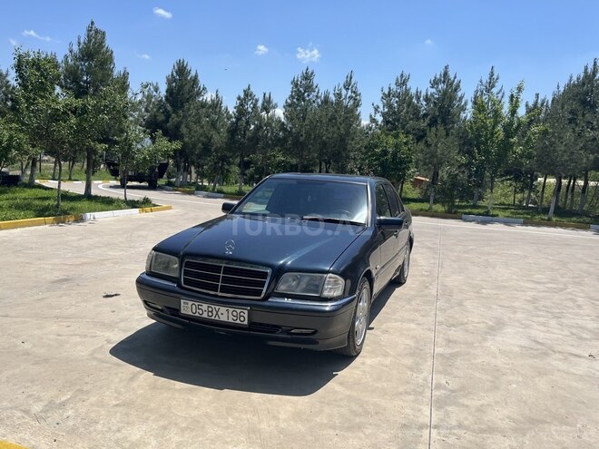 Mercedes C 180 1998, 299,500 km - 1.8 l - Tovuz