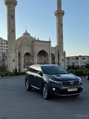 Kia Sorento-2