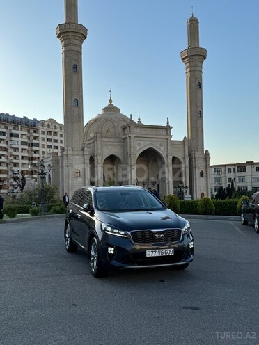 Kia Sorento-9