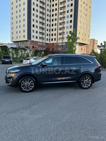 Kia Sorento-8