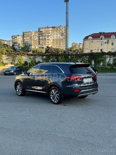 Kia Sorento-5