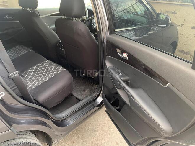 Kia Sorento-14