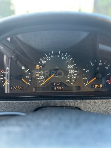 Mercedes C 240 1997, 187,000 km - 2.4 l - Bakı