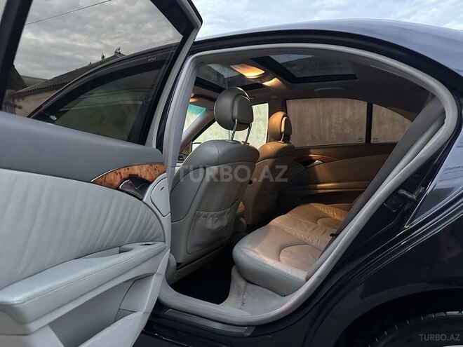 Mercedes E 320 2002, 291,000 km - 3.2 l - Bakı