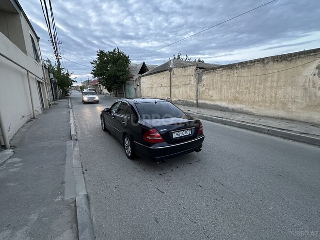 Mercedes E 320 2002, 291,000 km - 3.2 l - Bakı