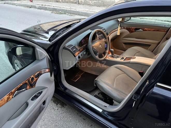 Mercedes E 320 2002, 291,000 km - 3.2 l - Bakı