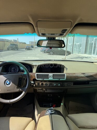 BMW 730 2005, 300,000 km - 3.0 l - Bakı