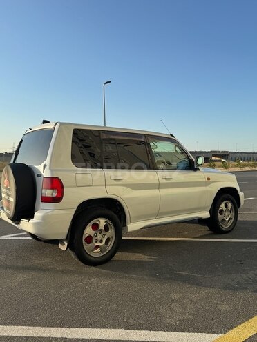 Mitsubishi Pajero io 2000, 305,000 km - 2.0 l - Bakı