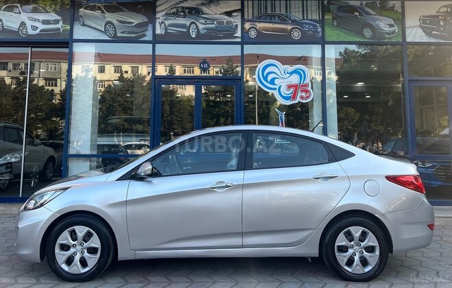 Hyundai Accent 2012, 260,000 km - 1.6 л - Sumqayıt