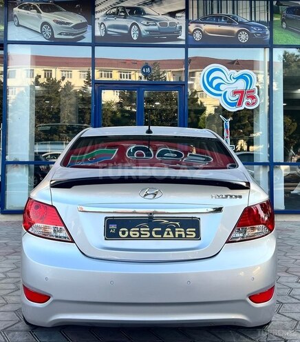 Hyundai Accent 2012, 260,000 km - 1.6 л - Sumqayıt
