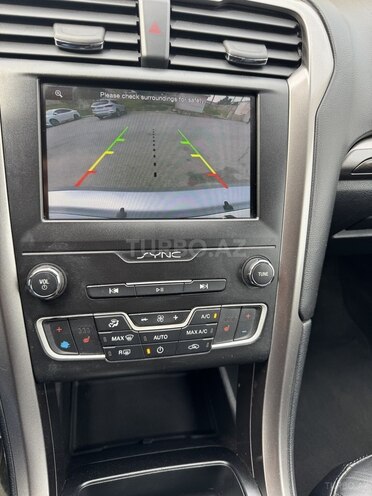 Ford Fusion (North America) 2017, 137,000 km - 2.0 л - Bakı