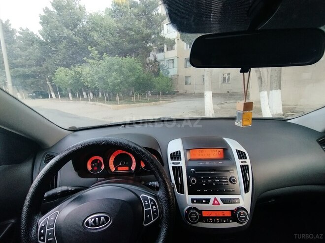 Kia Ceed 2008, 319,000 km - 1.6 л - Sumqayıt