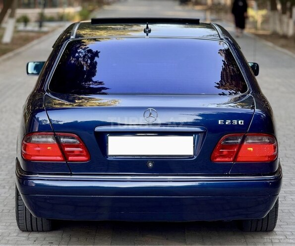 Mercedes E 230 1996, 372,101 km - 2.3 l - Bakı