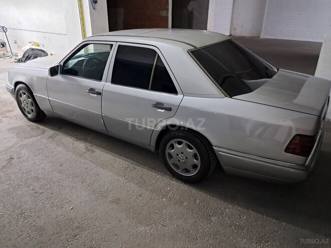 Mercedes E 200 d 1995, 404,000 km - 2.0 l - Bakı