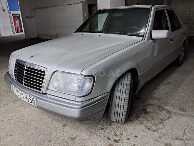 Mercedes E 200 d 1995, 404,000 km - 2.0 l - Bakı