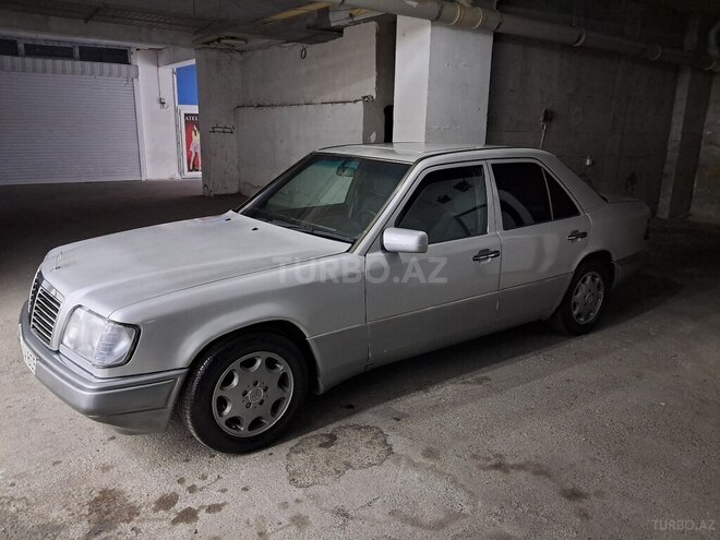 Mercedes E 200 d 1995, 404,000 km - 2.0 l - Bakı