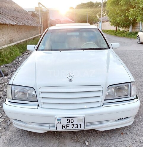 Mercedes C 230 1998, 194,900 km - 2.3 л - İsmayıllı