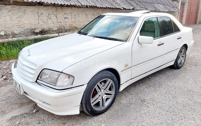 Mercedes C 230 1998, 194,900 km - 2.3 л - İsmayıllı