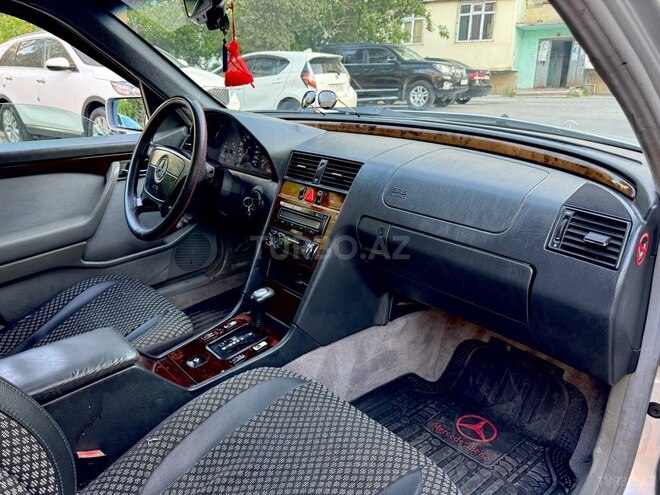 Mercedes C 180 1996, 550,764 km - 1.8 l - Bakı