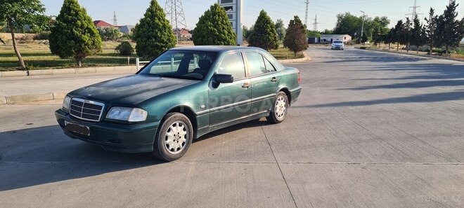 Mercedes C 180 1999, 308,000 km - 1.8 l - Sumqayıt