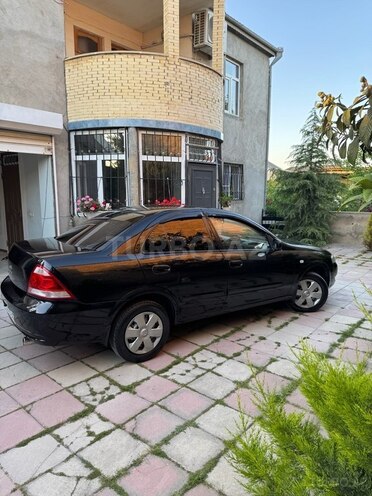 Nissan Sunny 2011, 290,000 km - 1.6 l - Bakı