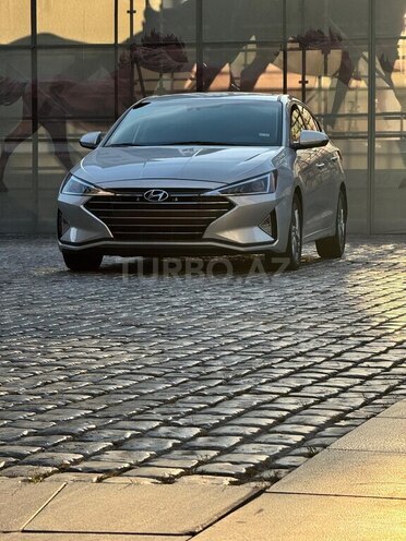 Hyundai Elantra 2019, 62,000 km - 2.0 l - Bakı