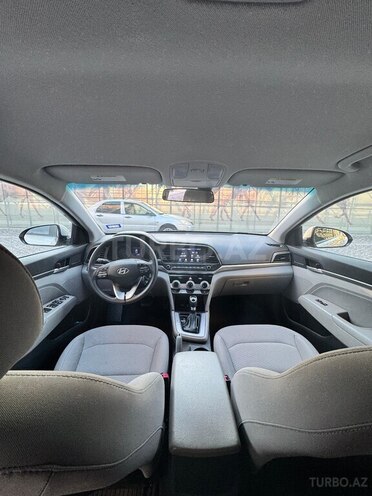 Hyundai Elantra 2019, 62,000 km - 2.0 l - Bakı
