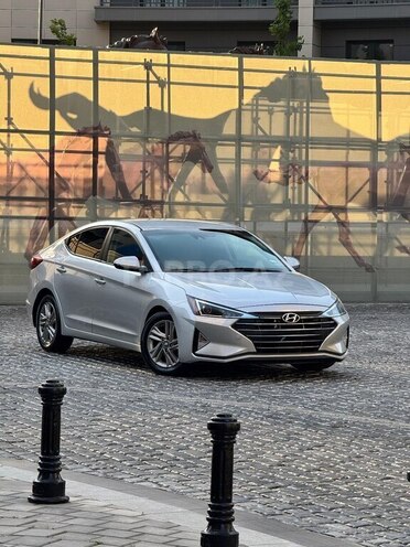 Hyundai Elantra 2019, 62,000 km - 2.0 l - Bakı