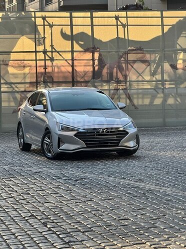 Hyundai Elantra 2019, 62,000 km - 2.0 l - Bakı