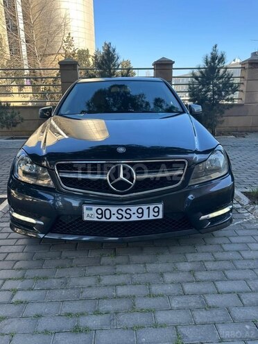 Mercedes C 250 2011, 235,000 km - 1.8 л - Bakı