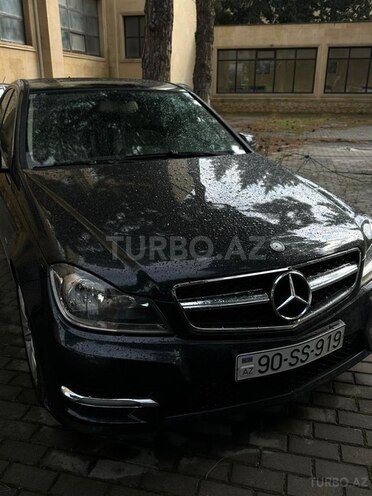 Mercedes C 250 2011, 235,000 km - 1.8 л - Bakı