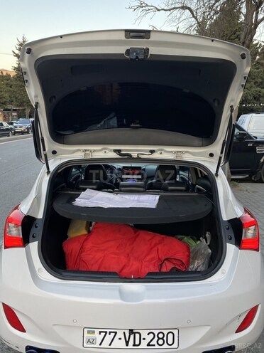 Hyundai i30 2011, 229,321 km - 1.6 l - Bakı