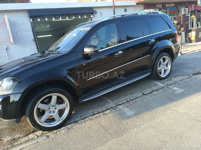 Mercedes GL 550 2008, 180,000 km - 5.5 l - Sumqayıt