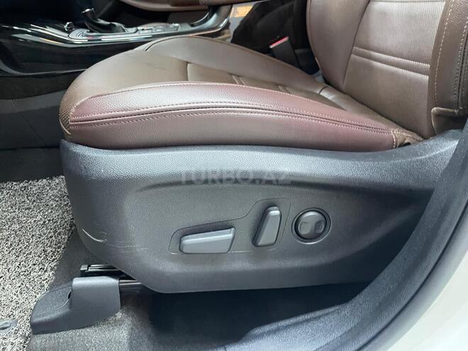 Kia Sorento-23