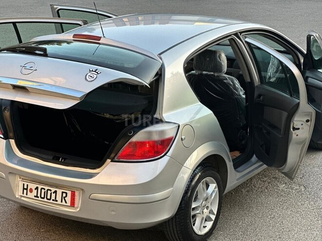 Opel Astra 2006, 208,000 km - 1.4 l - Bakı
