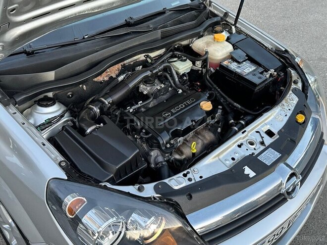 Opel Astra 2006, 208,000 km - 1.4 l - Bakı