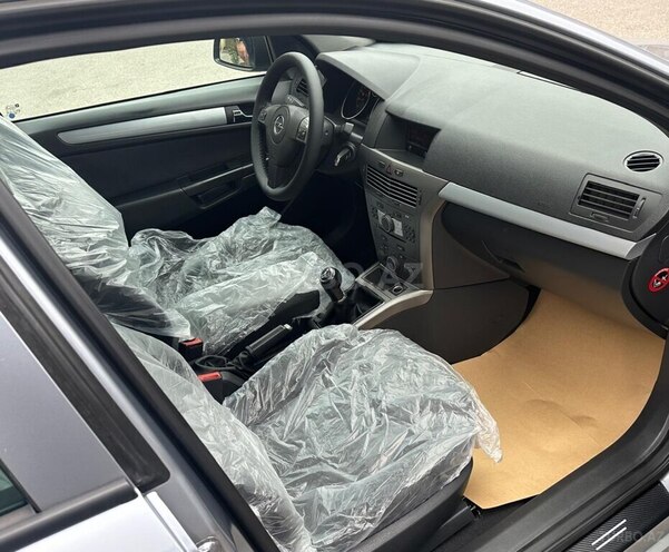 Opel Astra 2006, 208,000 km - 1.4 l - Bakı
