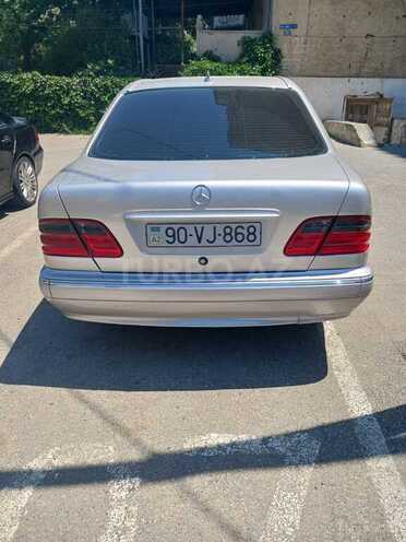 Mercedes E 270 2000, 321,012 km - 2.7 l - Bakı