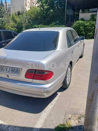 Mercedes E 270 2000, 321,012 km - 2.7 l - Bakı