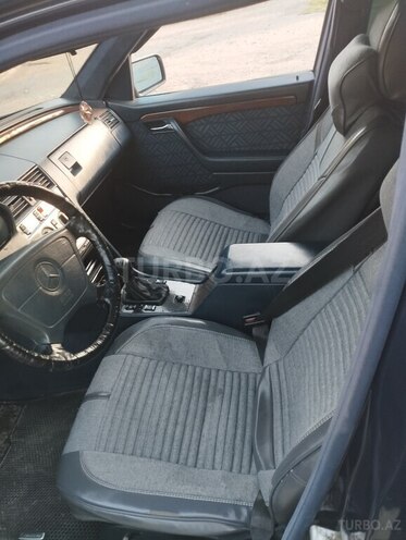 Mercedes C 180 1995, 286,492 km - 1.8 l - Gəncə