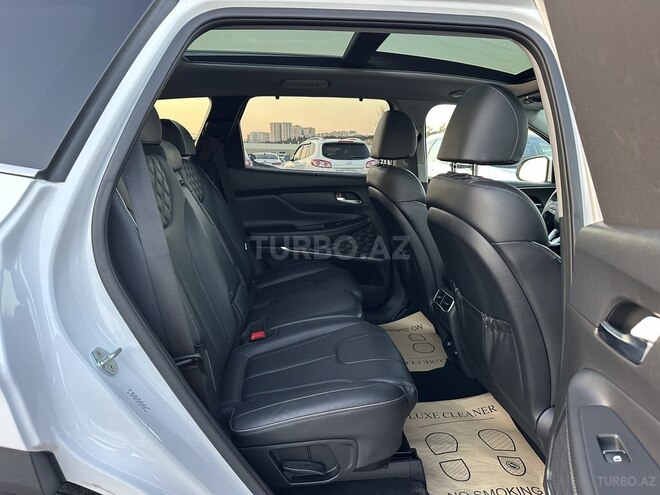 Hyundai Santa Fe-20