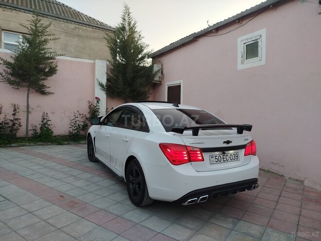 Chevrolet Cruze-4