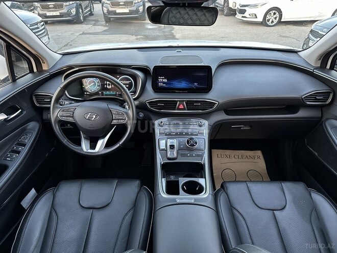 Hyundai Santa Fe-10