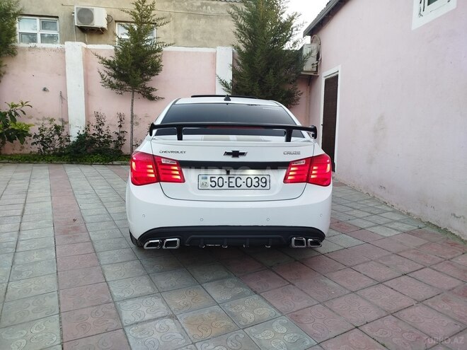 Chevrolet Cruze-6